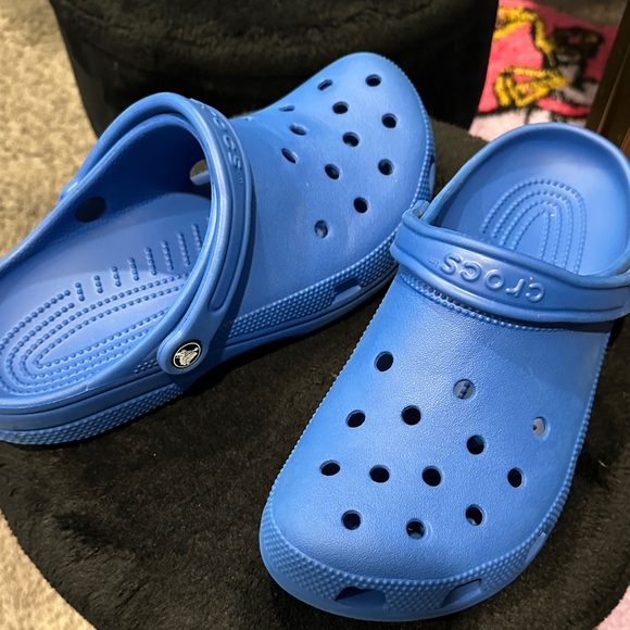 Crocs Blue Clogs - Picture 5 of 5
